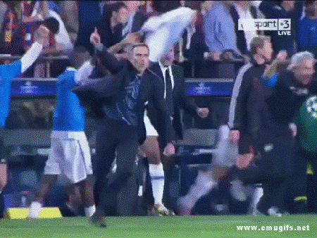 Jose Mourinho GIF Epic Celebration Runs at Final Whistle in Barcelona-Inter 1-0 Champions League 2010 Semi-Final Match