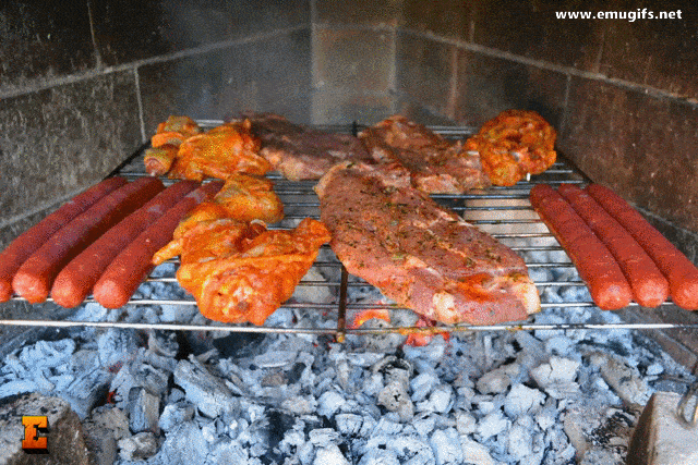 Buona Pasquetta Immagini GIF Foto Divertente e Frasi di Auguri Animate da Inviare a Parenti Amici per un Bel Barbecue di Carne Mista alla Griglia